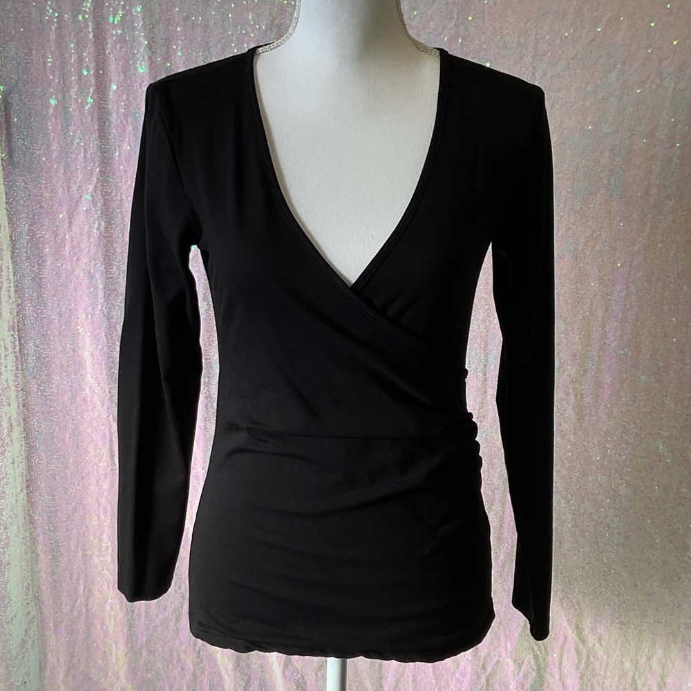 Elegant Black V-Neck Long Sleeve Blouse
